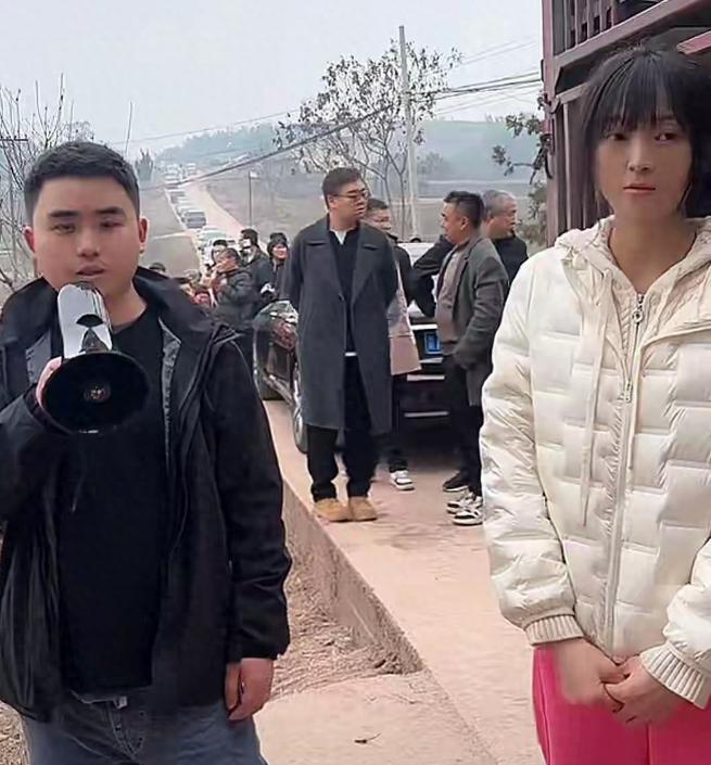 好博体育官方-合川杀猪宴火到央视！人民日报点名，恶心事发生，网名呆呆难保住